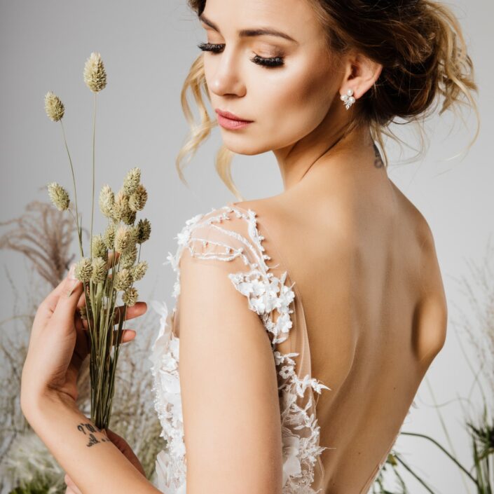 suknia ślubna Płock Magdalena Carter