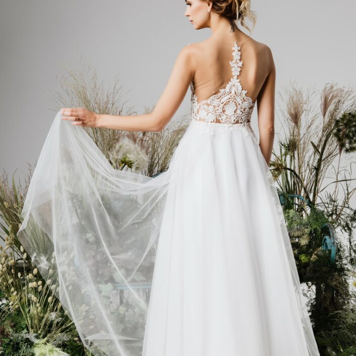 suknia ślubna Płock Magdalena Carter